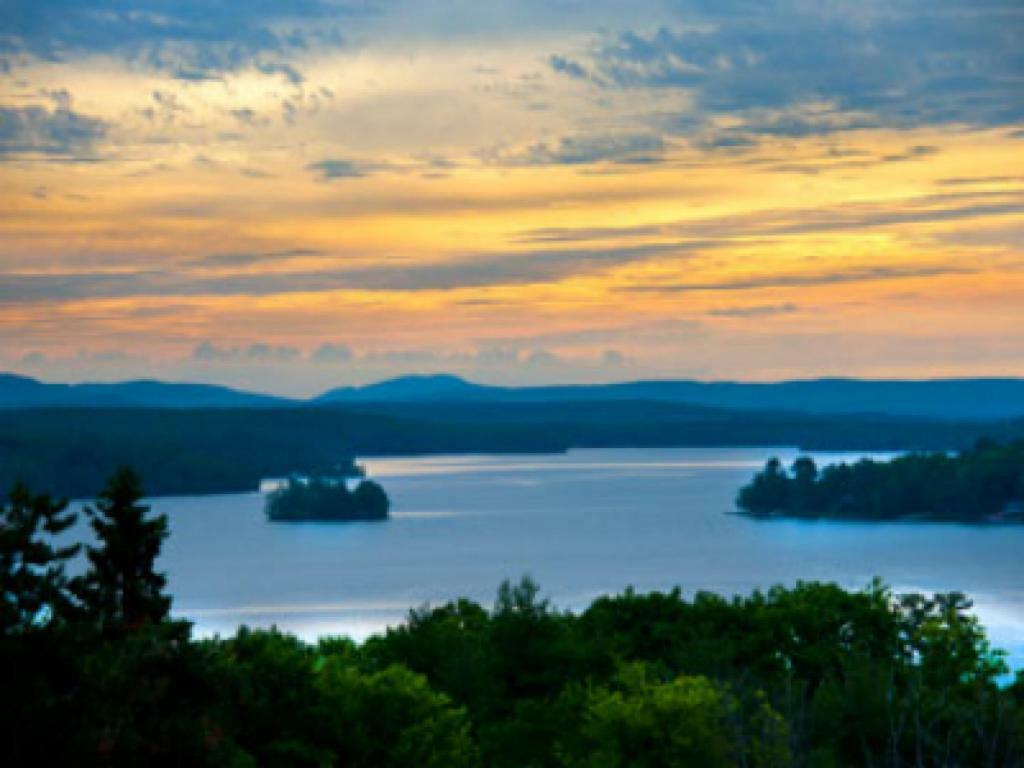 Grand View Resort Weirs Beach Eksteriør bilde